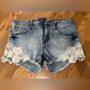 High rise lace detail shorts